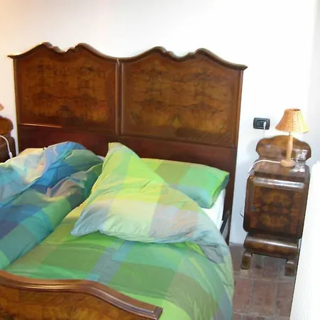 Casa Dell'abbondanza Szálloda Vigoleno